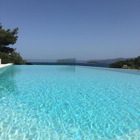 Holiday Hvar Lux Basina Exterior photo